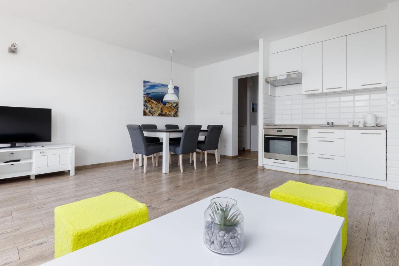 Apartmán Przestronny Apartament Centrum Miedzy 2 Jeziorami Olštýn Exteriér fotografie